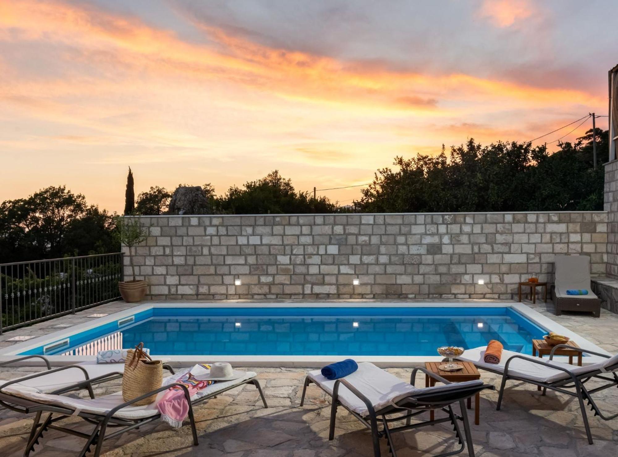 Villa Source With Private Pool Pridvorje 외부 사진