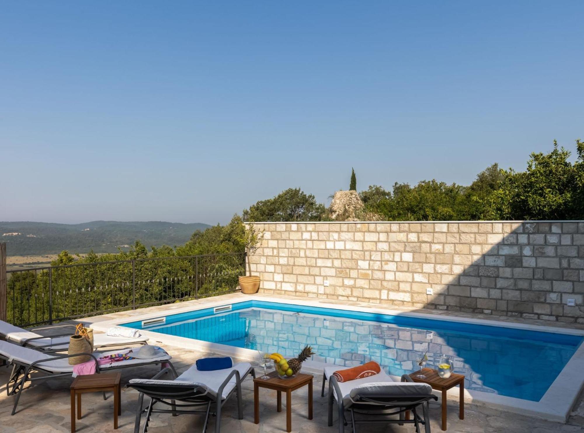 Villa Source With Private Pool Pridvorje 외부 사진