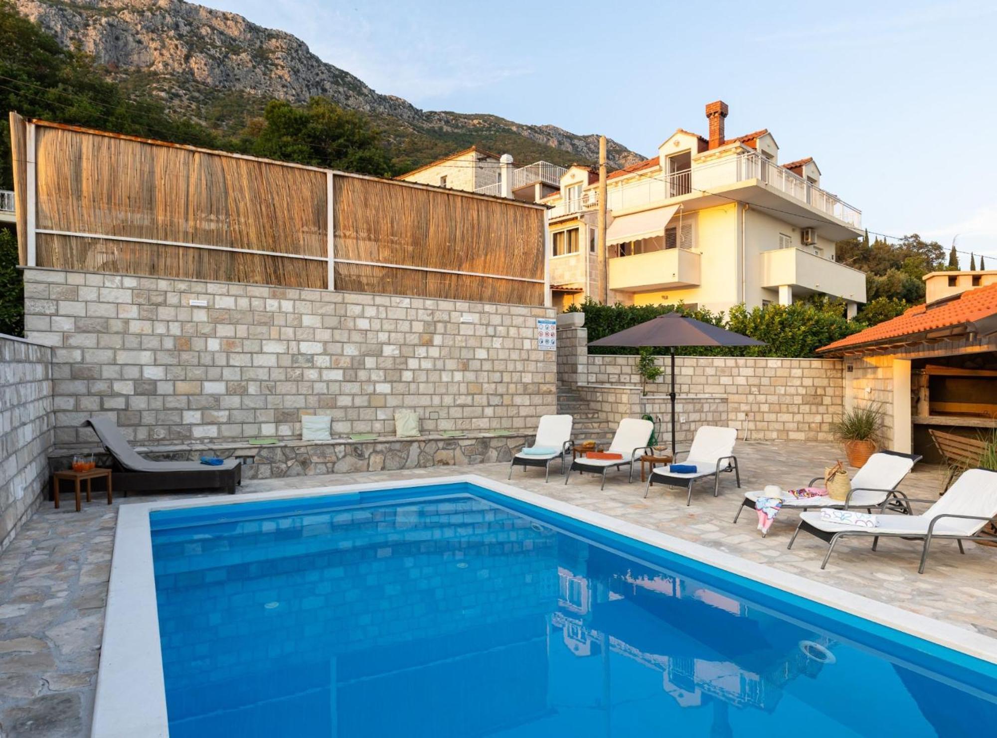 Villa Source With Private Pool Pridvorje 외부 사진