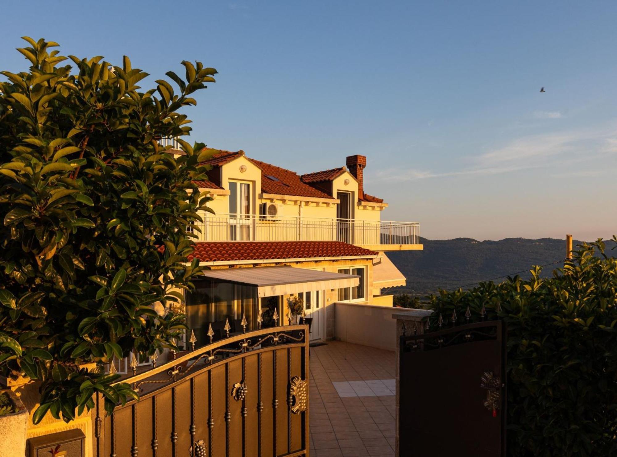 Villa Source With Private Pool Pridvorje 외부 사진